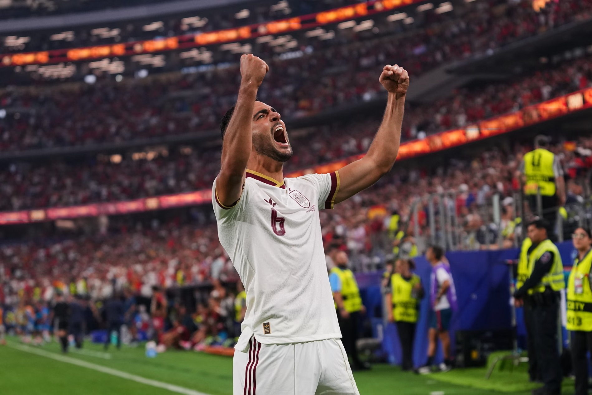 World Cup 2026: Mikel Merino viết tiếp câu chuyện cha và con